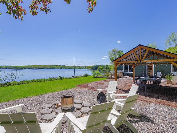 3rd image of 170 Lakeview Drive
