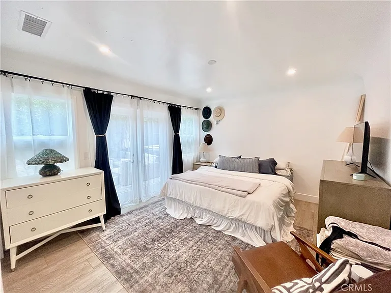1001 8th Pl — Photo 19