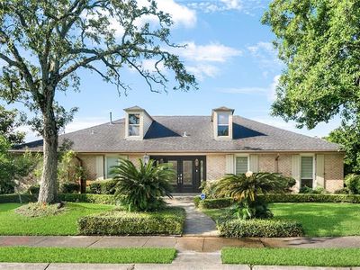700 Crystal St, New Orleans, LA, 70124