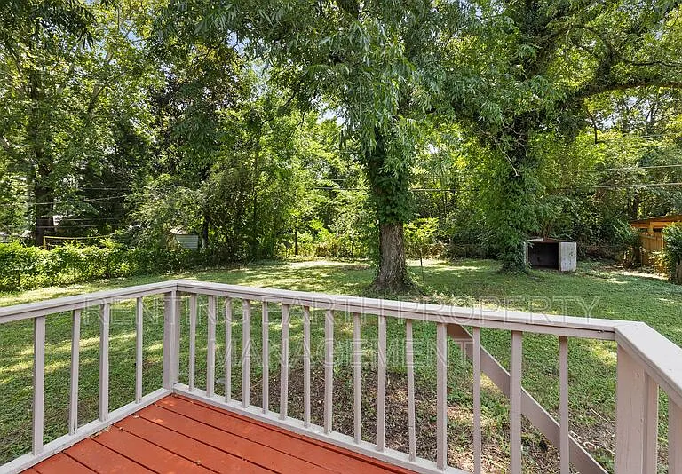 149 Rose Dr — Photo 16