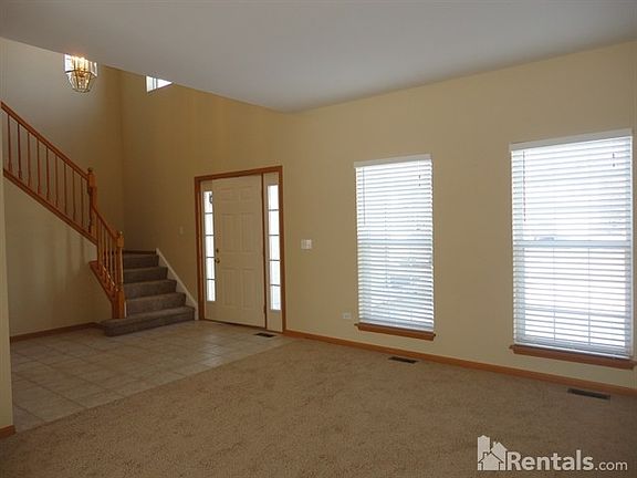 4th image of 6916 Sahara Dr