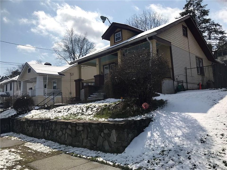 1st image of 29 Forsythe Pl