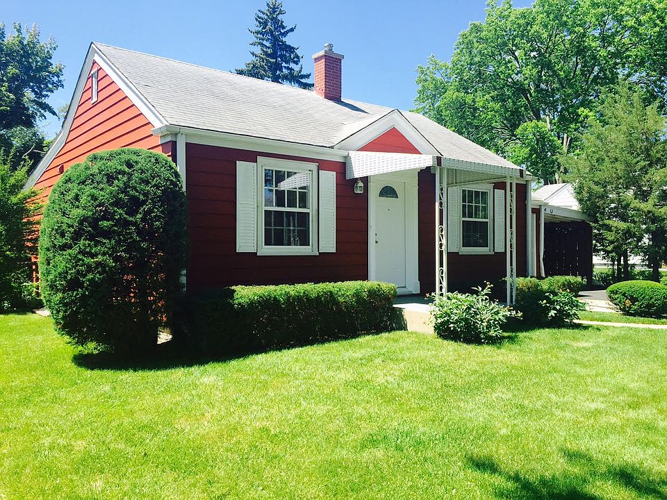 1st image of 2754 N Lewis Ave