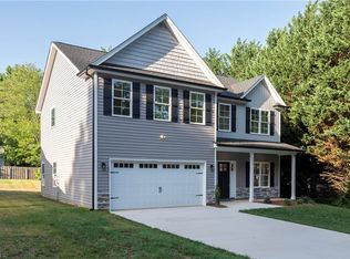 5040 Whitewood Ln, Winston Salem, NC 27104