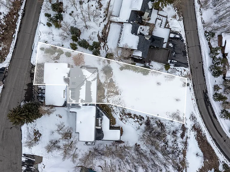 3245 Katsos Ranch Rd — Photo 33