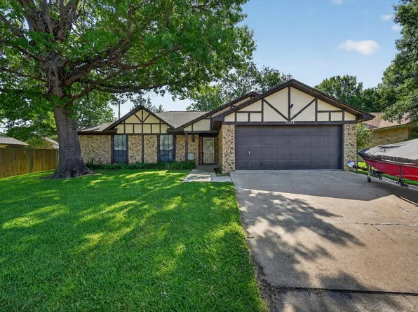 5003 Fairmount Dr, Arlington, TX 76017