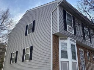 6023 Kano St, Capitol Heights, MD 20743