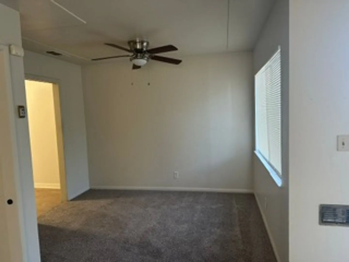 Tower District home, easy access to FWY 99 — Photo 3