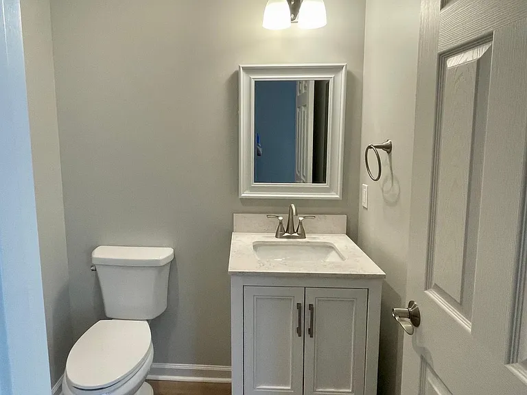 475 N Saylor St — Photo 13