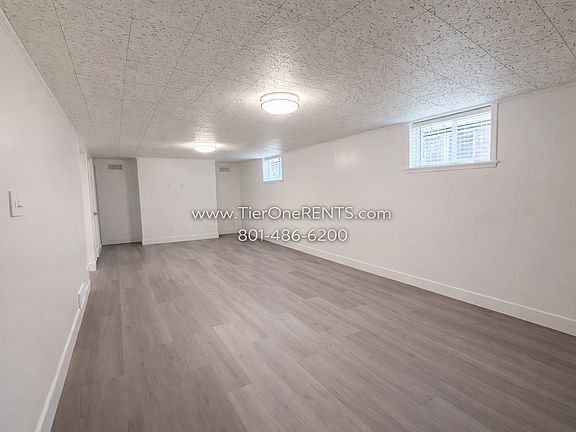 2nd image of 635 E Warnock Ave Unit B