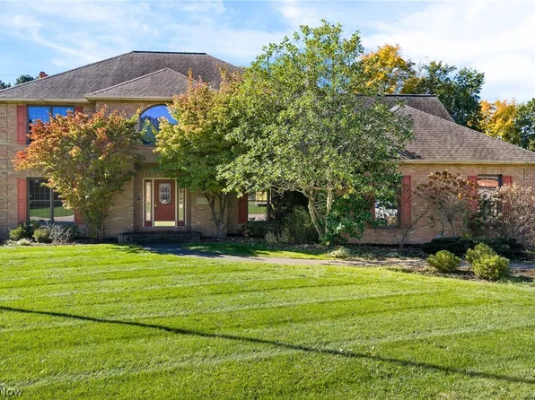 7004 Salerno St NW, Canton, OH 44718
