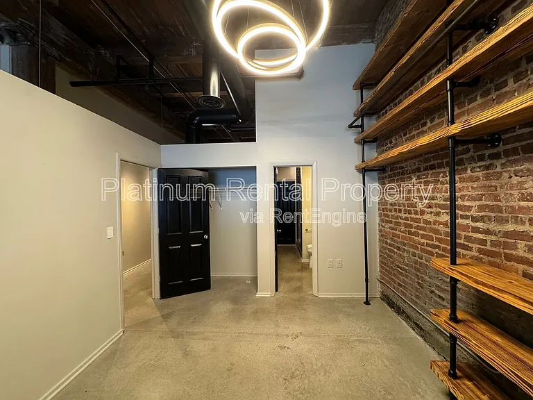 326 Nelson St SW #208 — Photo 32