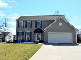 5186 Smith Ct, Sheffield Village, OH 44054