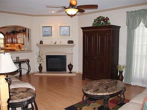 3rd image of 2833 Bull Shoals Dr