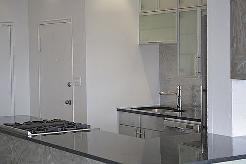 2nd image of 505 Cherry St SE APT 607