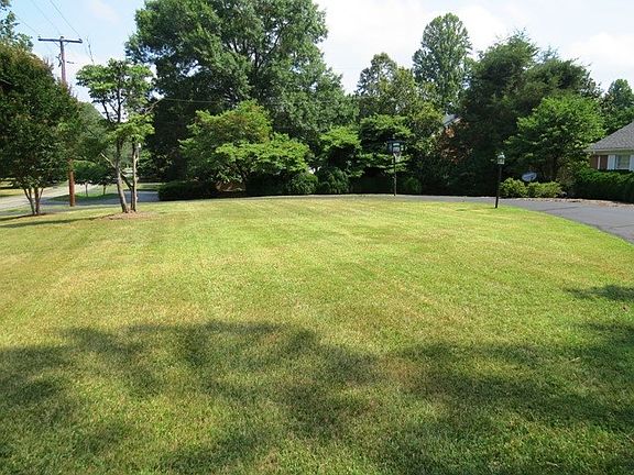 3rd image of 497 Plantation Rd