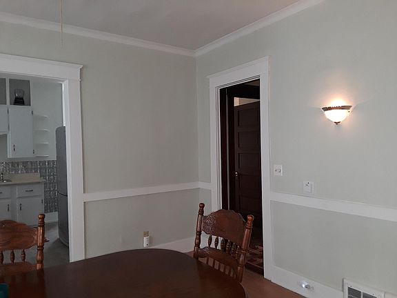 4th image of 630 E 6th St
