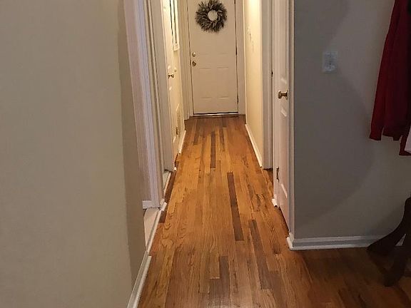 5th image of 108 Lakewood Ter #2