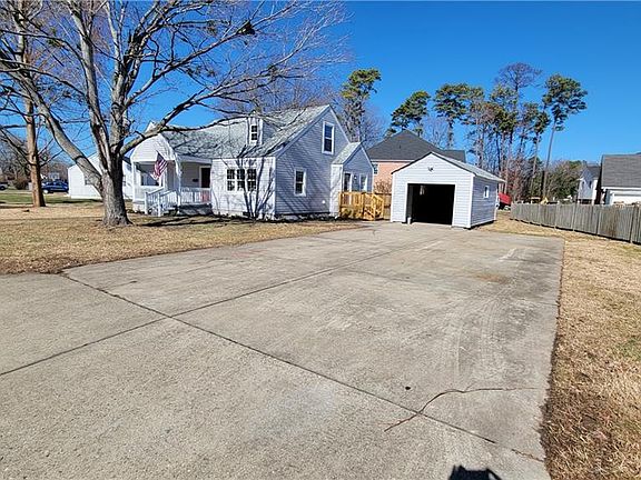 2nd image of 4 Williamson Dr