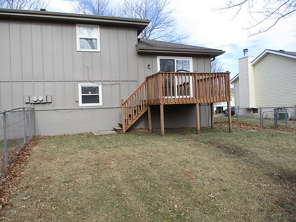 2nd image of 1315 E 152nd Ter