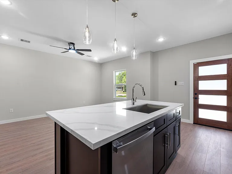 5201 Kenilwood Dr #A — Photo 12