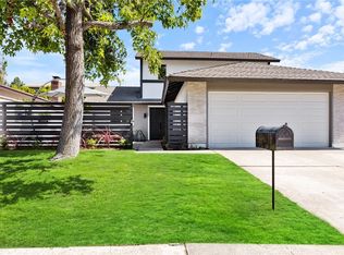 23952 Oswego St, Lake Forest, CA 92630