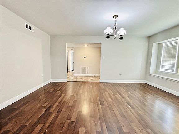 3rd image of 2610 Ramsey Dr