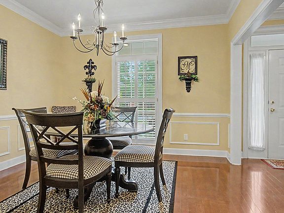 5th image of 3010 Ember Ct