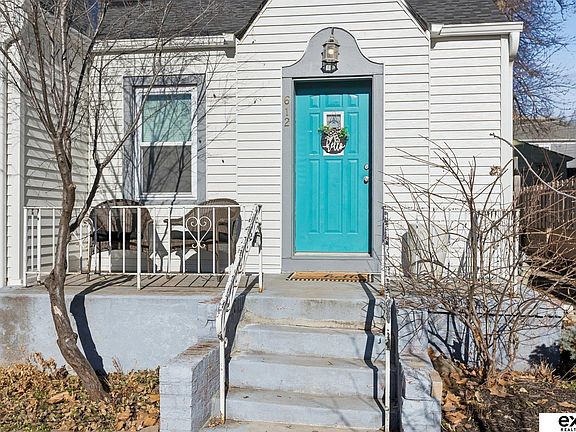 2nd image of 612 Avenue C