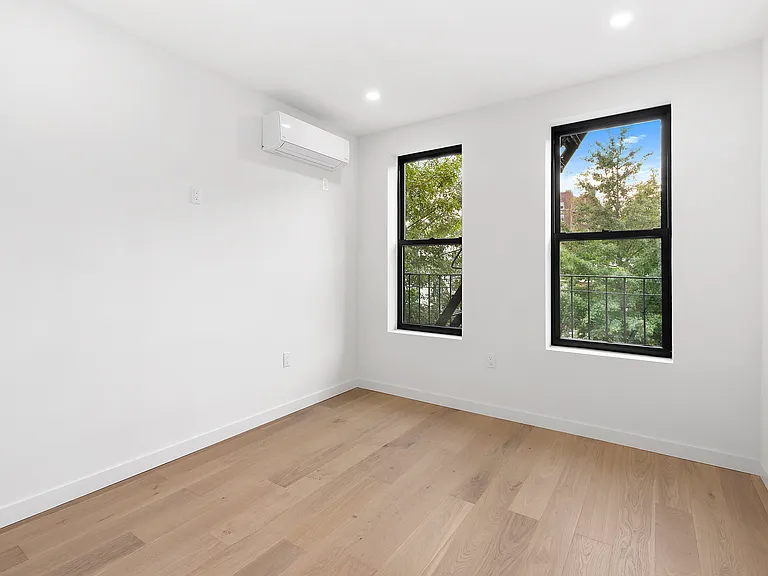 48-36 41st St #2A — Photo 2