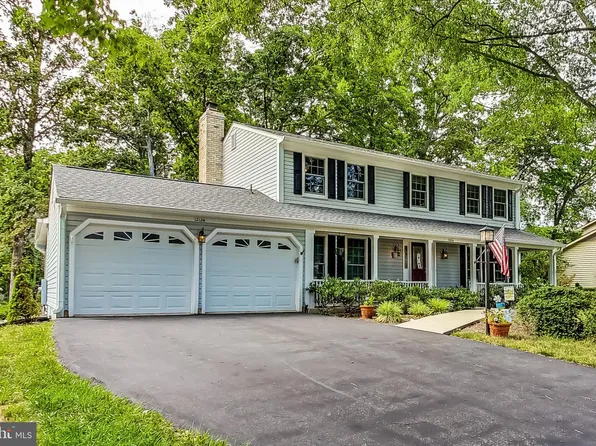 12124 Fort Craig Dr, Woodbridge, VA 22192