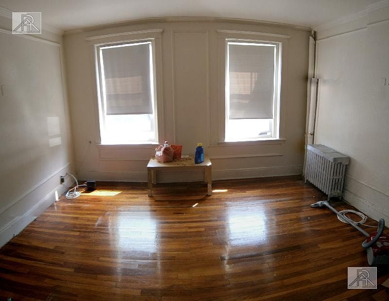 1st image of 4 Vinal St #2(-)
