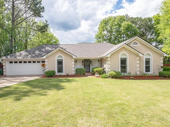 11 Leah Ct, Columbus, GA 31909