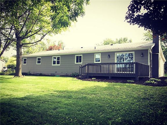 5th image of 54 Cinnamon Cir