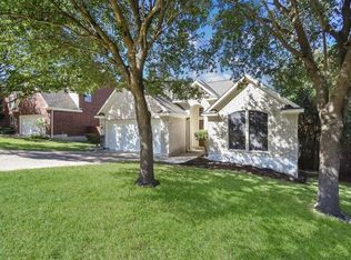 915 Tallow Trl, Cedar Park, TX 78613