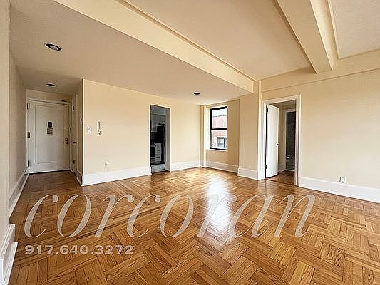 3rd image of 147 W 79th St #8D