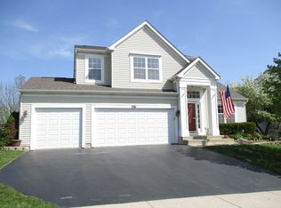 756 Sun Lake Rd, Lake Villa, IL 60046