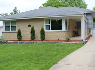 155 E Quincy St, Elmhurst, IL 60126