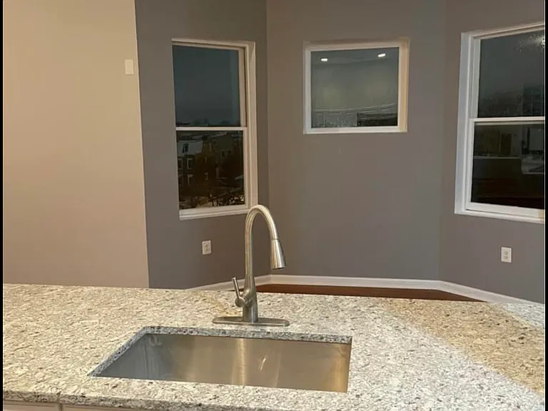 2407 Brookfield Ave #4 — Photo 3