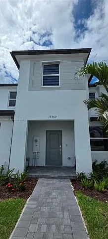 17962 SW 357th Ter — Photo 2
