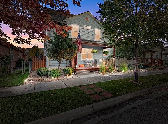 2nd image of 4236 Deveraux Pl