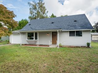 801 SW 15th St, Troutdale, OR 97060