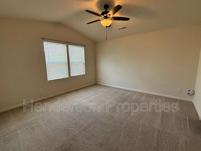 817 Ranchero St — Photo 7