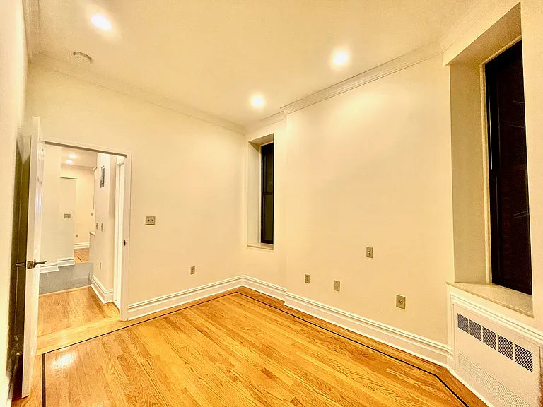 366 Broome St #10 — Photo 12