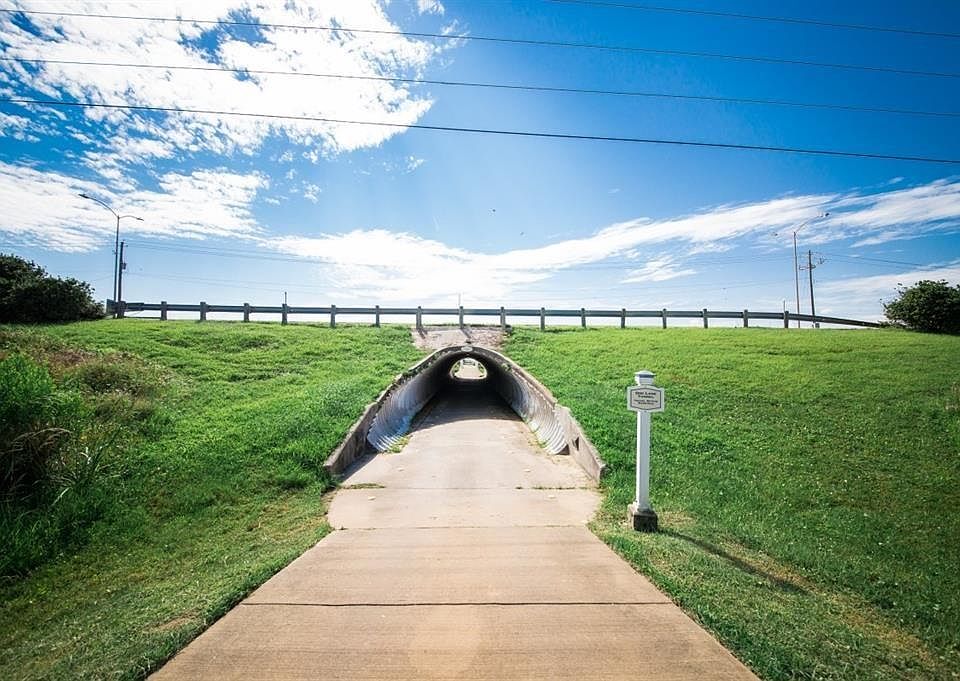 1st image of 26839 Bay Water Dr