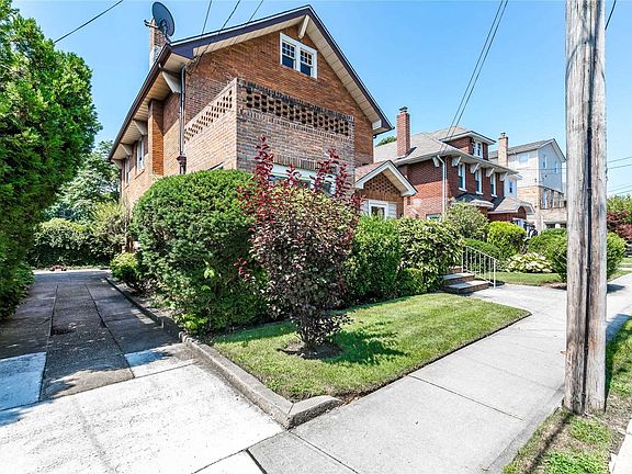 3rd image of 11-33 Harris Ave