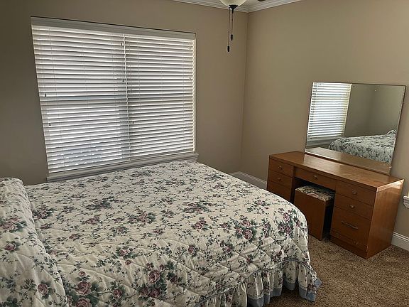 3rd image of 3906 W Park Dr