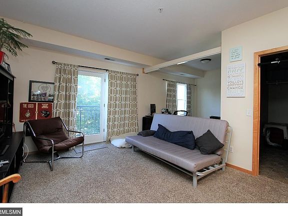 3rd image of 2900 11th Ave S Unit 315