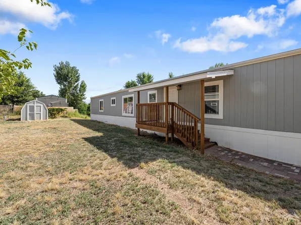 135 E Cellini Dr, Pueblo West, CO 81007
