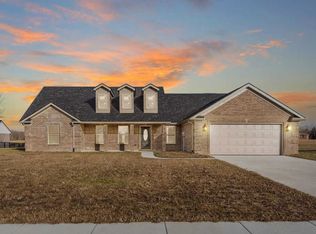 1031 Diamond Brook Dr, Richmond, KY 40475